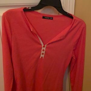 Pink long-sleeve PattyBoutik top!